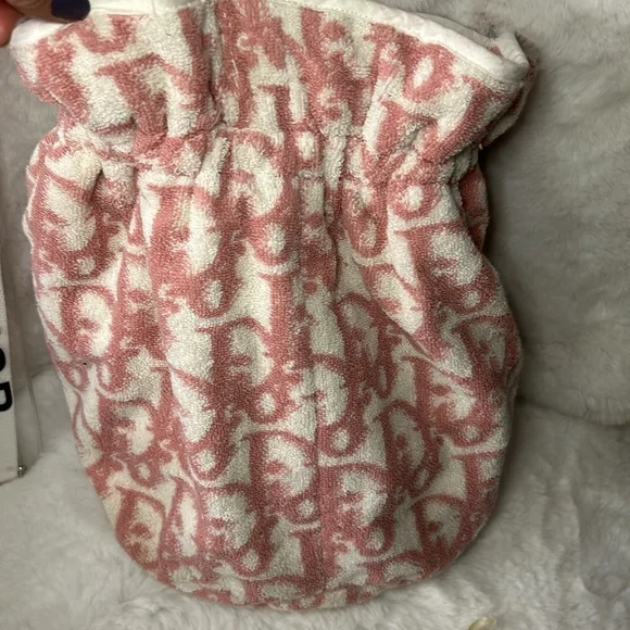 Dior cute pink and cream terry large drawstring bucket bag with pouch - Picture 8 of 17